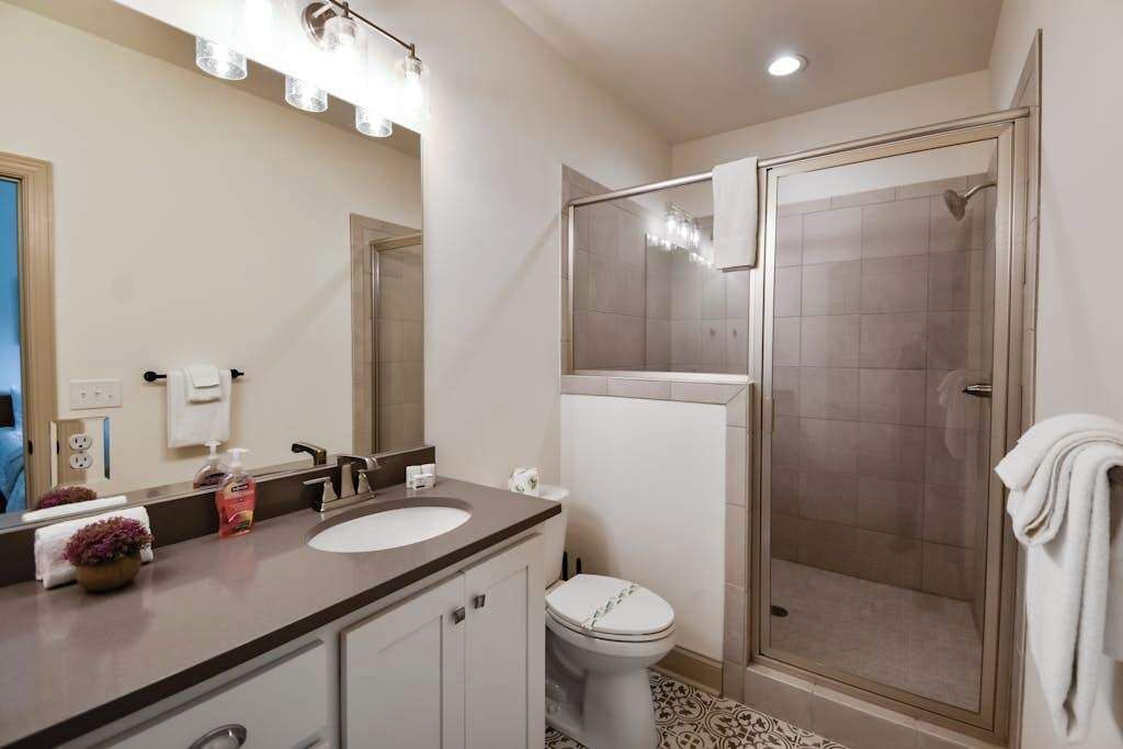 Photo of Bathroom in Ellijay