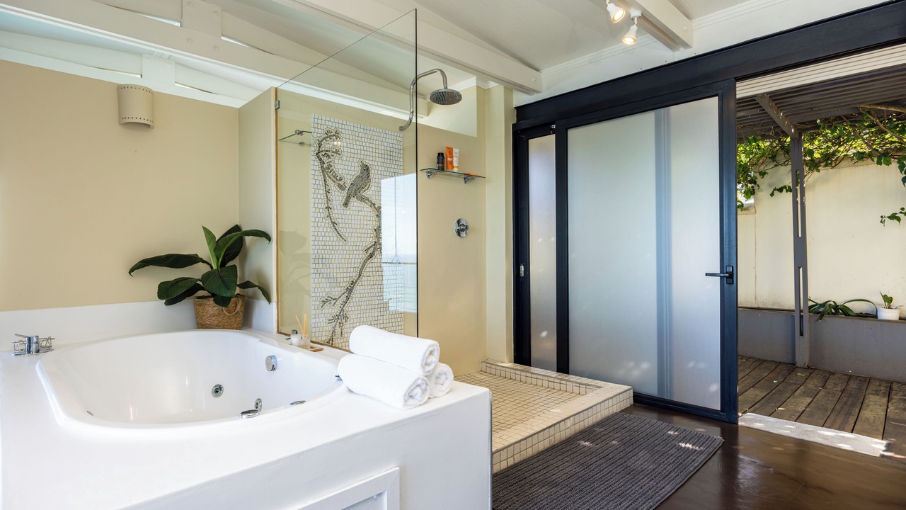 Photo of Bathroom in Knysna