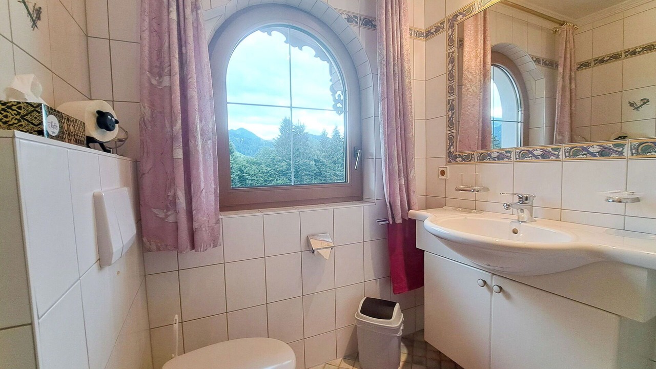 Photo of Bathroom in Muhlthal