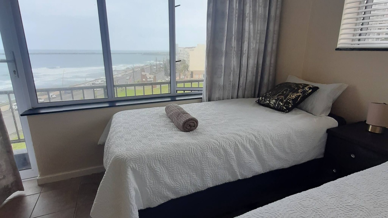 Photo of Bedroom in Quigney Beach