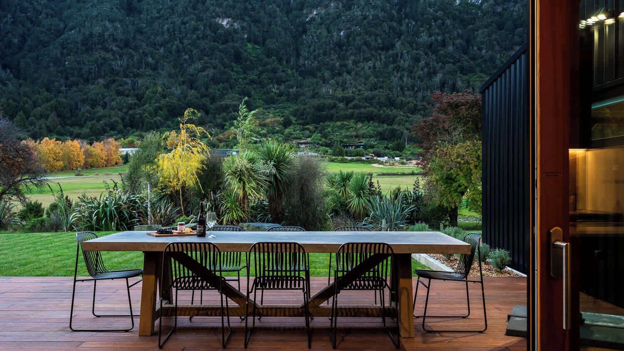 Photo of Outdoor in Mount Creighton