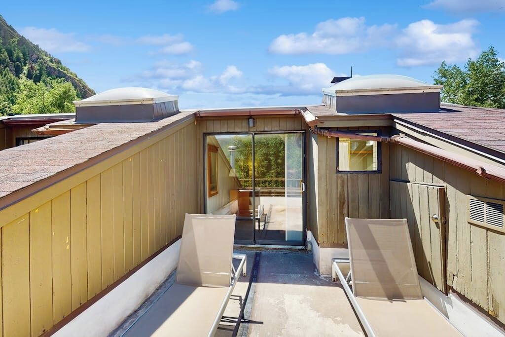Photo of Patio Balcony in West End
