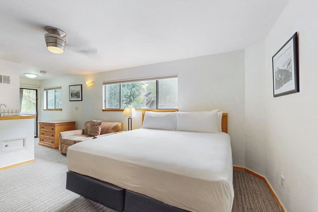 Photo of Bedroom in West End