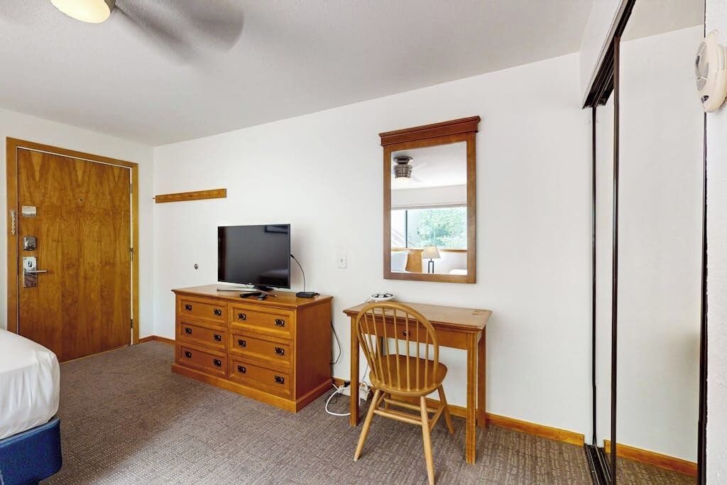 Photo of Bedroom in West End