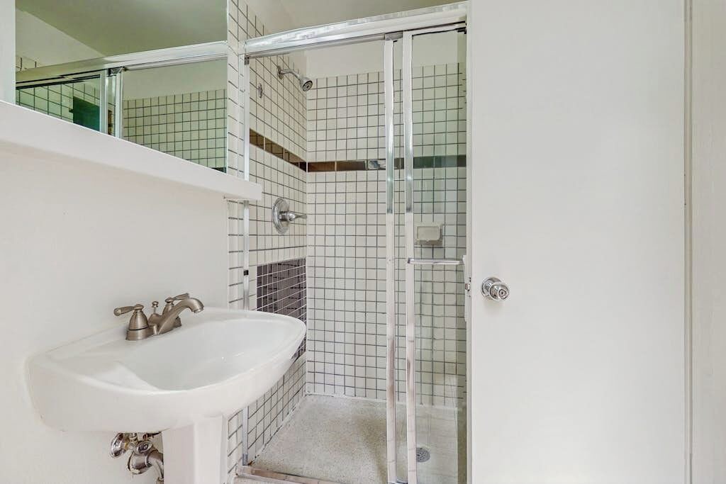 Photo of Bathroom in West End