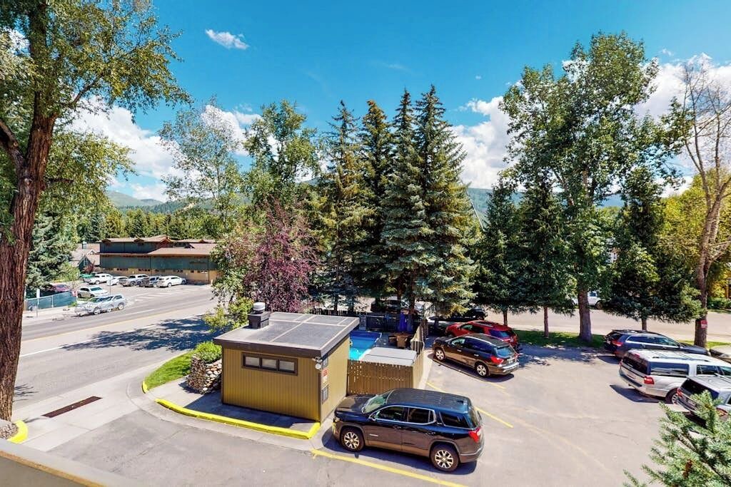 Photo of Outdoor in West End