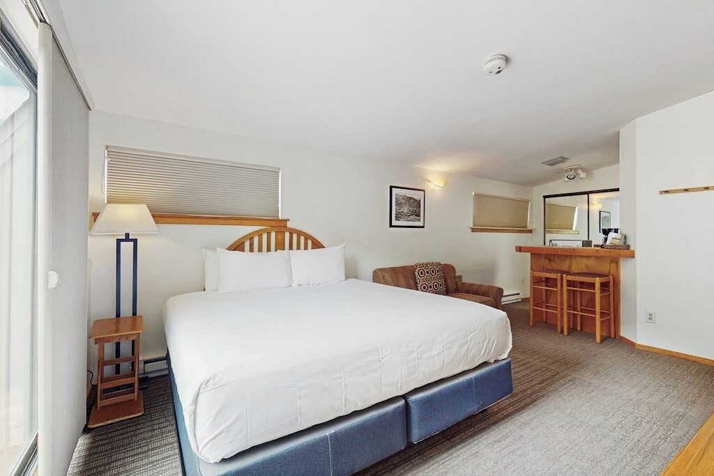 Photo of Bedroom in West End