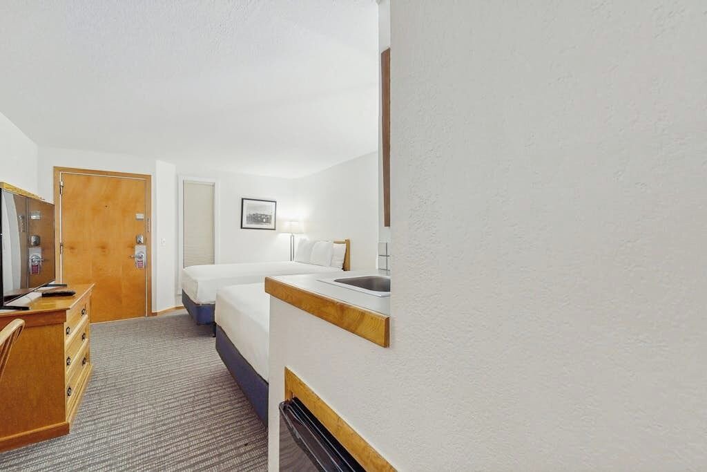 Photo of Bedroom in West End