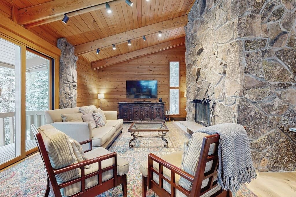 Photo of Livingroom in Snowmass Village