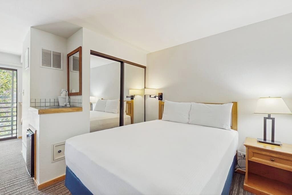 Photo of Bedroom in West End