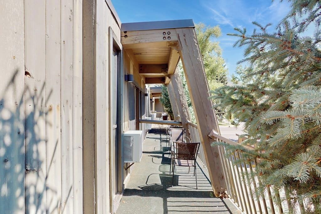Photo of Outdoor in West End