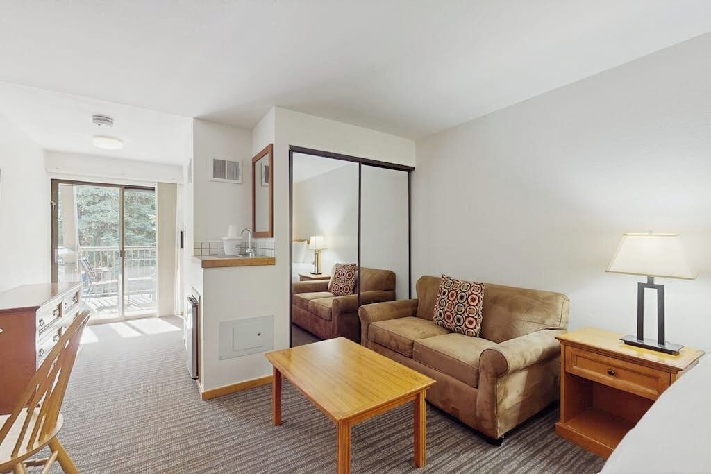 Photo of Livingroom in West End