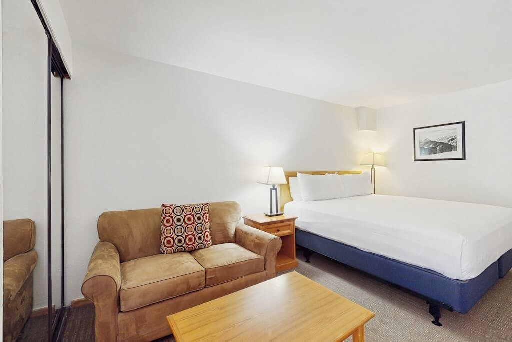 Photo of Bedroom in West End