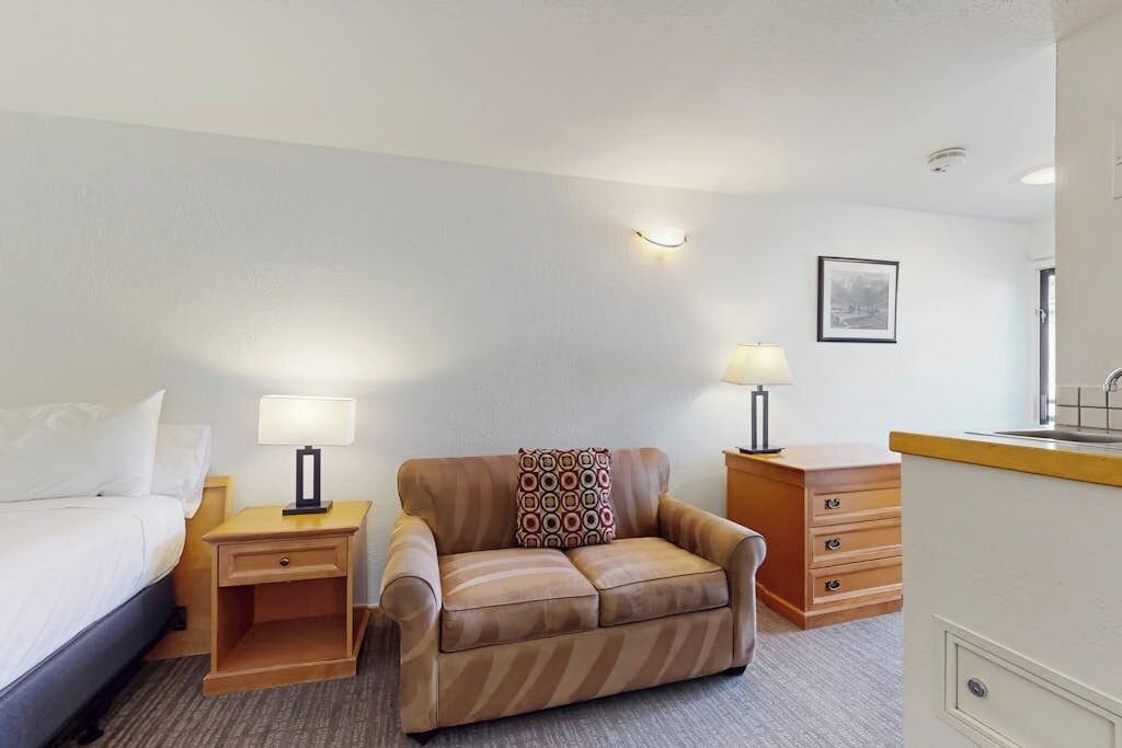 Photo of Livingroom in West End
