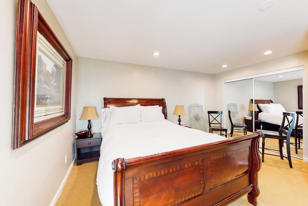 Photo of Bedroom in Carbondale