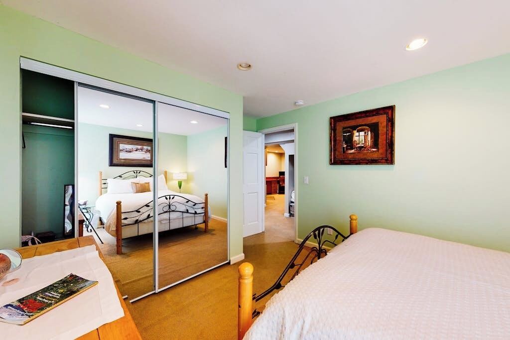Photo of Bedroom in Carbondale