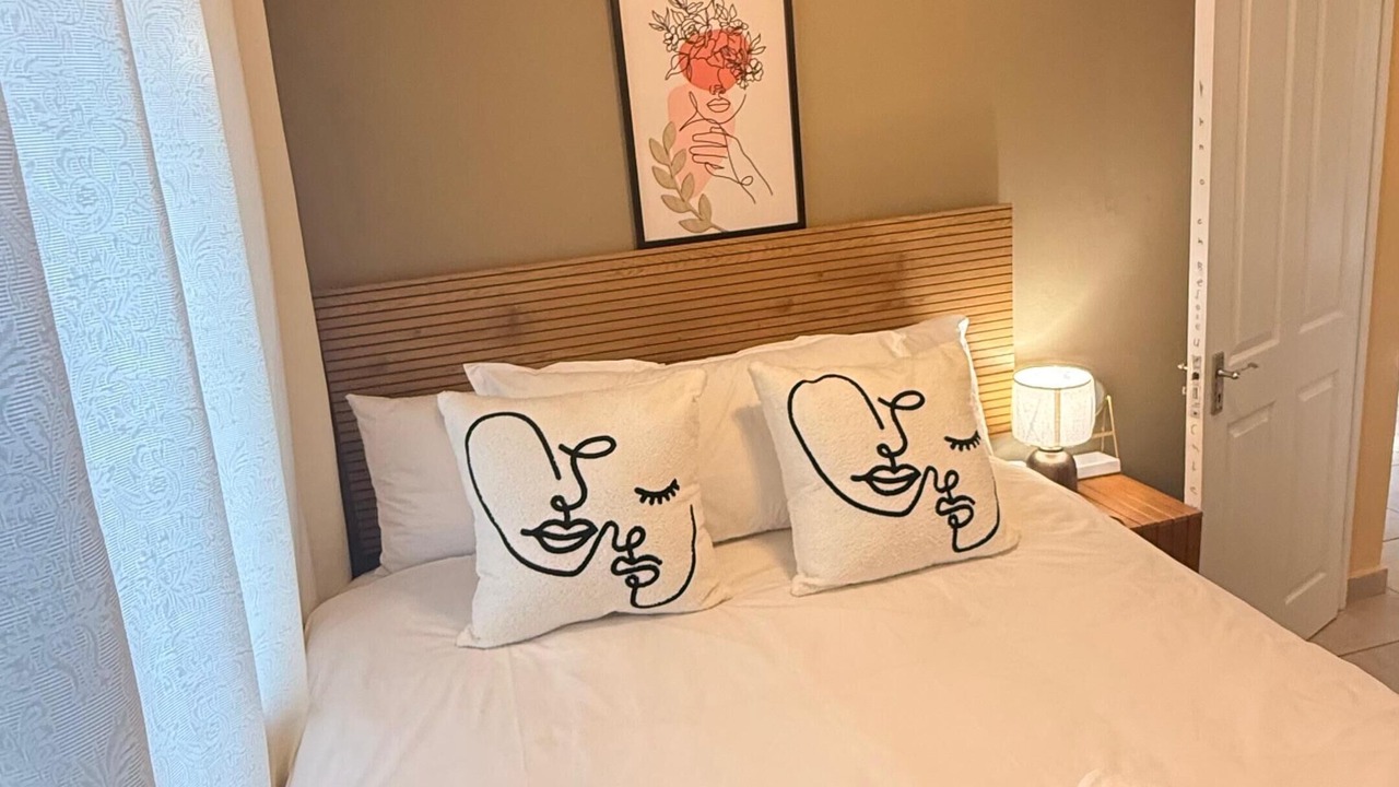Photo of Bedroom in Berea