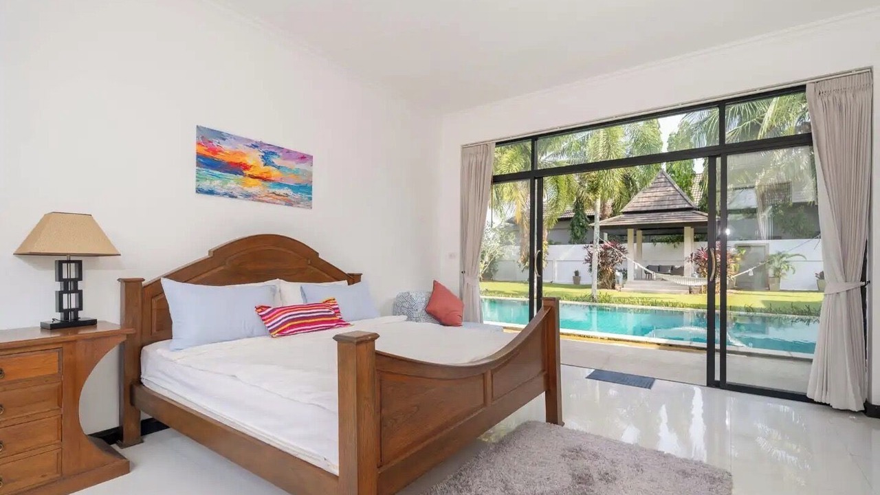 Photo of Bedroom in Choeng Thale