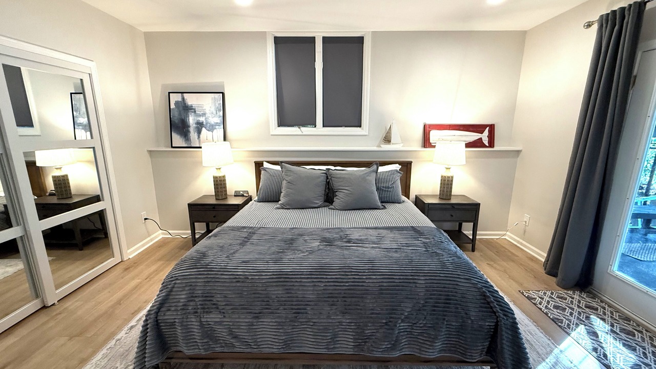 Photo of Bedroom in Flowery Branch