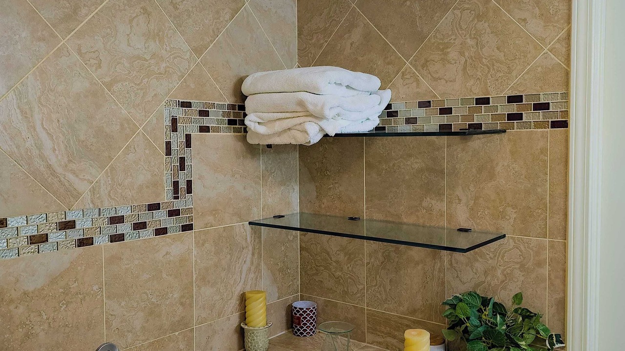 Photo of Bathroom in Stone Mountain