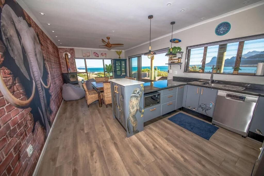 Photo of Kitchen in Pringle Bay