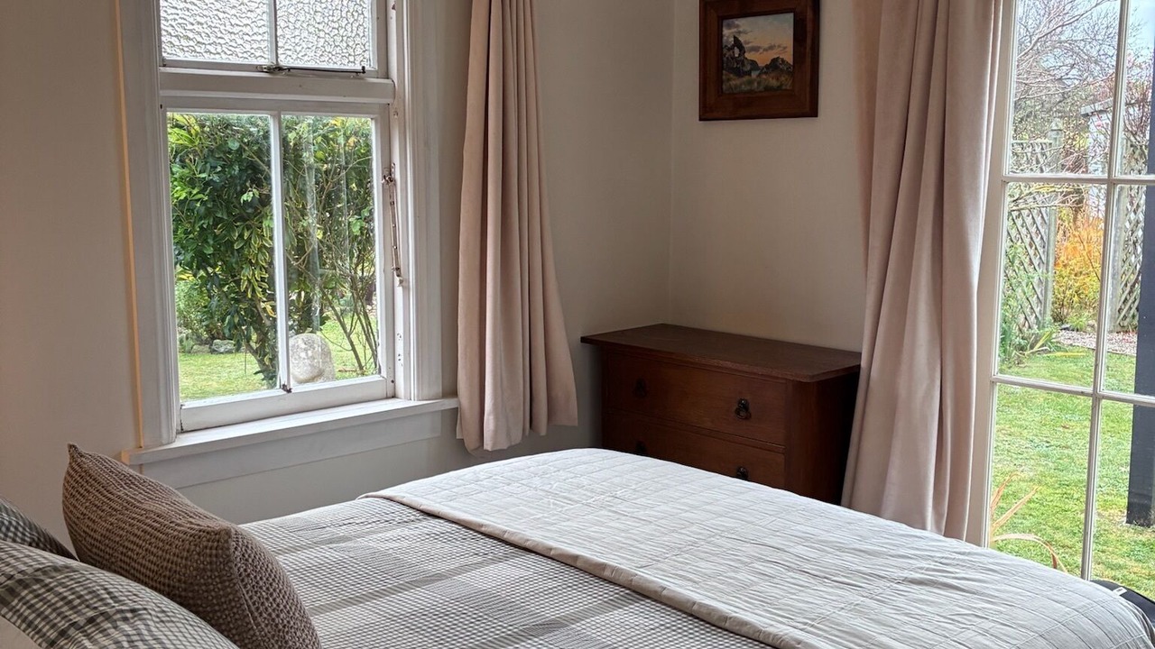 Photo of Bedroom in Aramoana