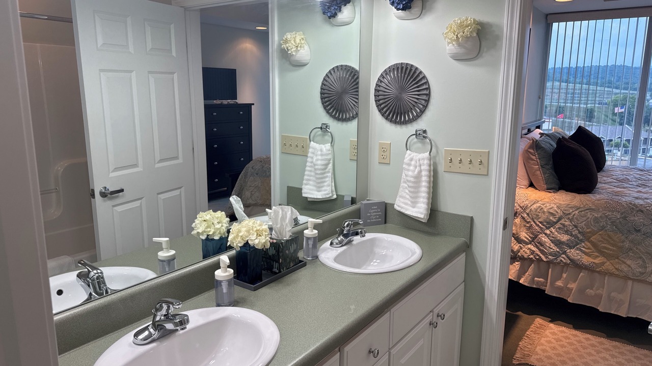 Photo of Bathroom in Bluff City