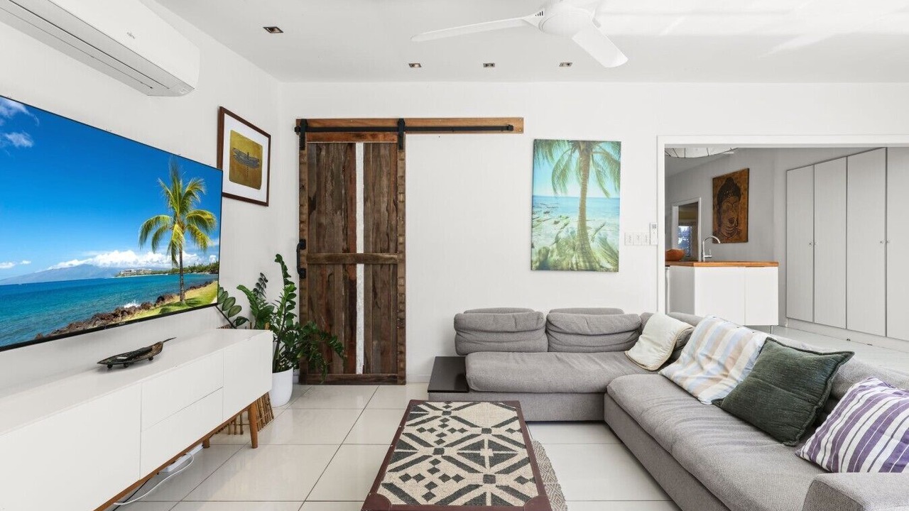 Photo of Livingroom in Cairns North