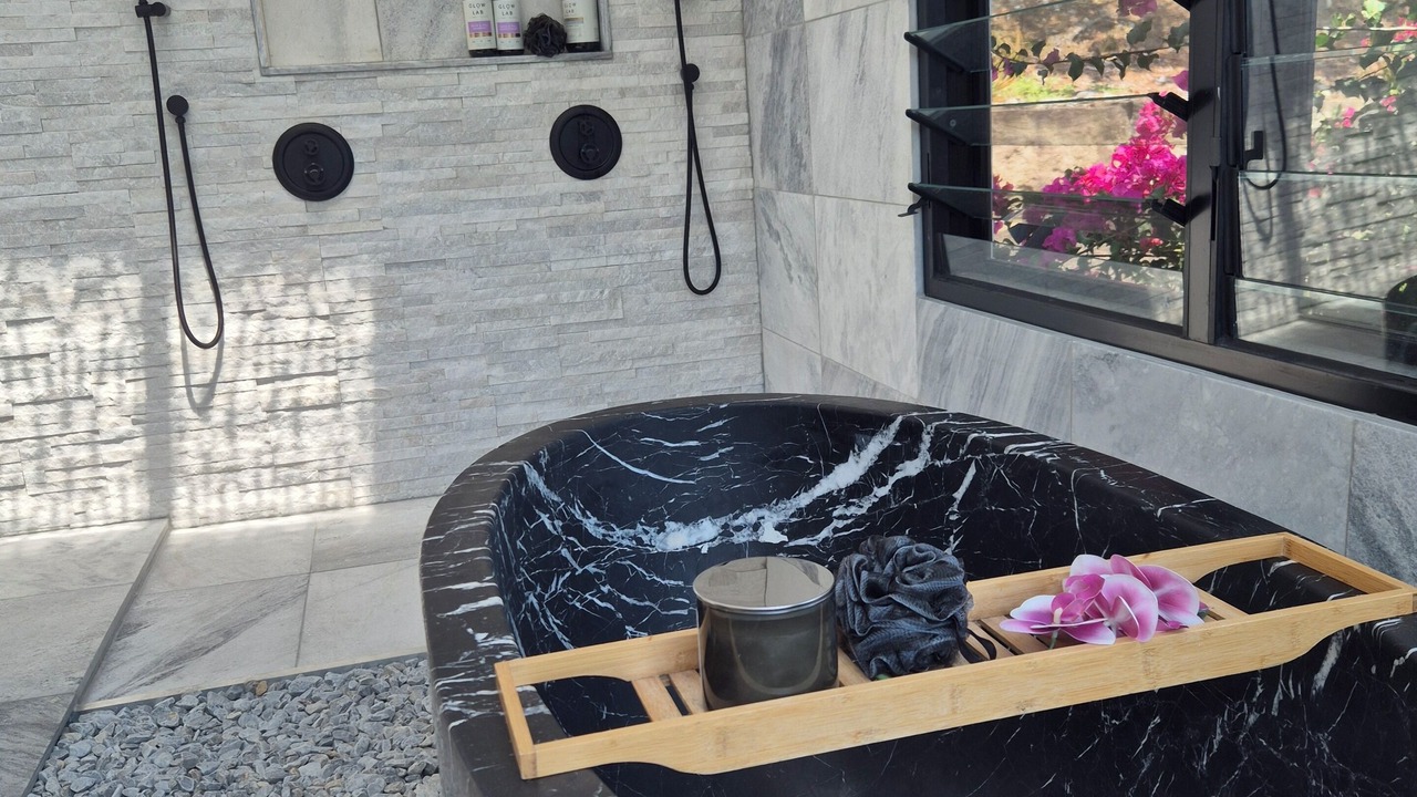 Photo of Bathroom in Stotts Creek