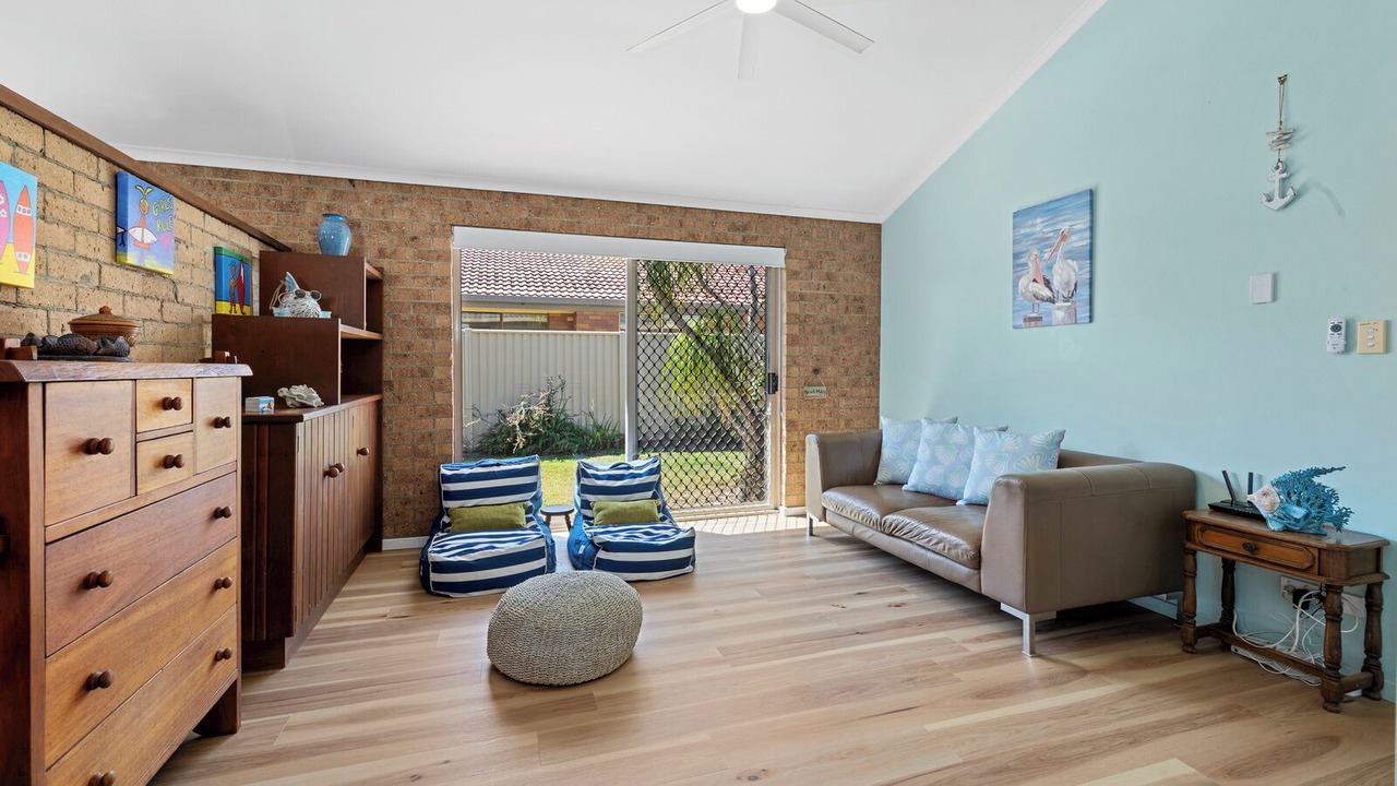 Photo of Livingroom in Bogangar