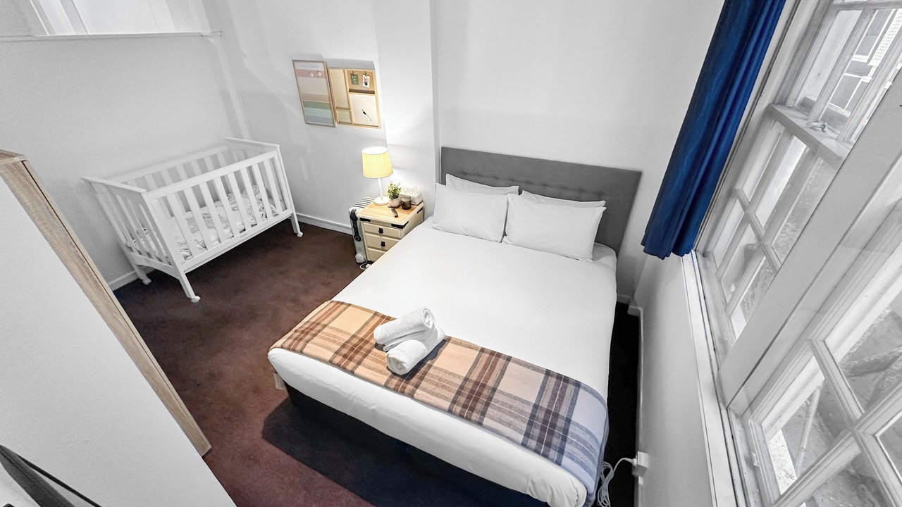 Photo of Bedroom in Auckland Central Business District
