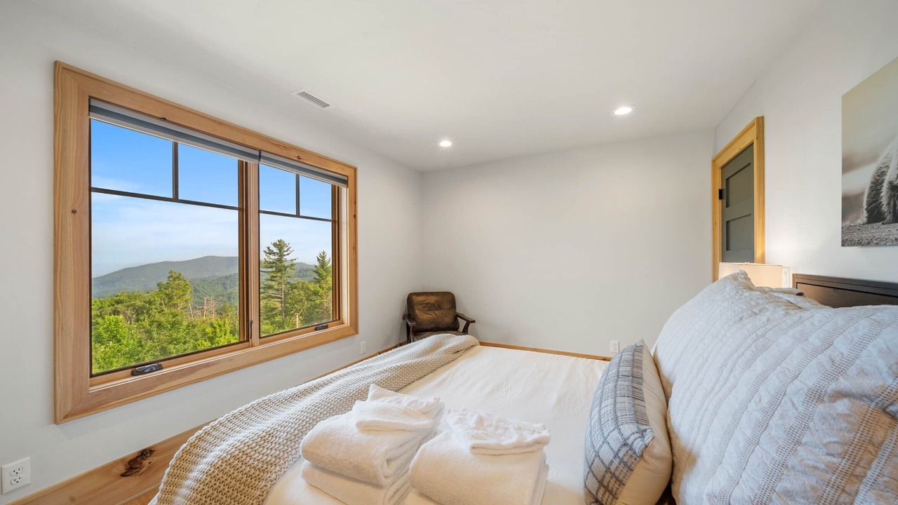 Photo of Bedroom in Elk Park