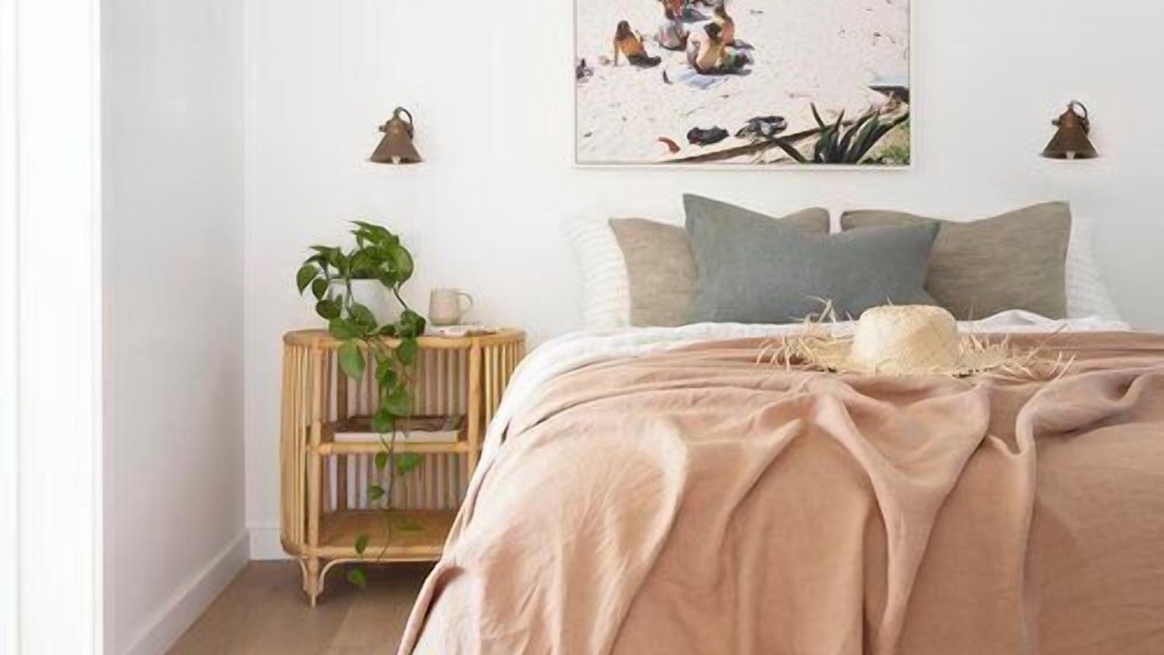 Photo of Bedroom in North Creek