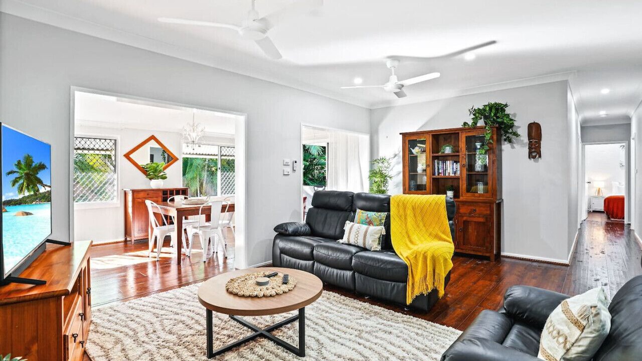 Photo of Livingroom in Kewarra Beach