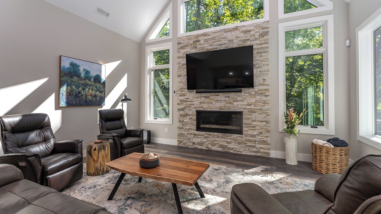 Photo of Livingroom in Laurel Ridge