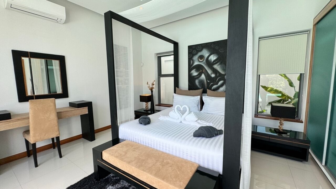 Photo of Bedroom in Chalong