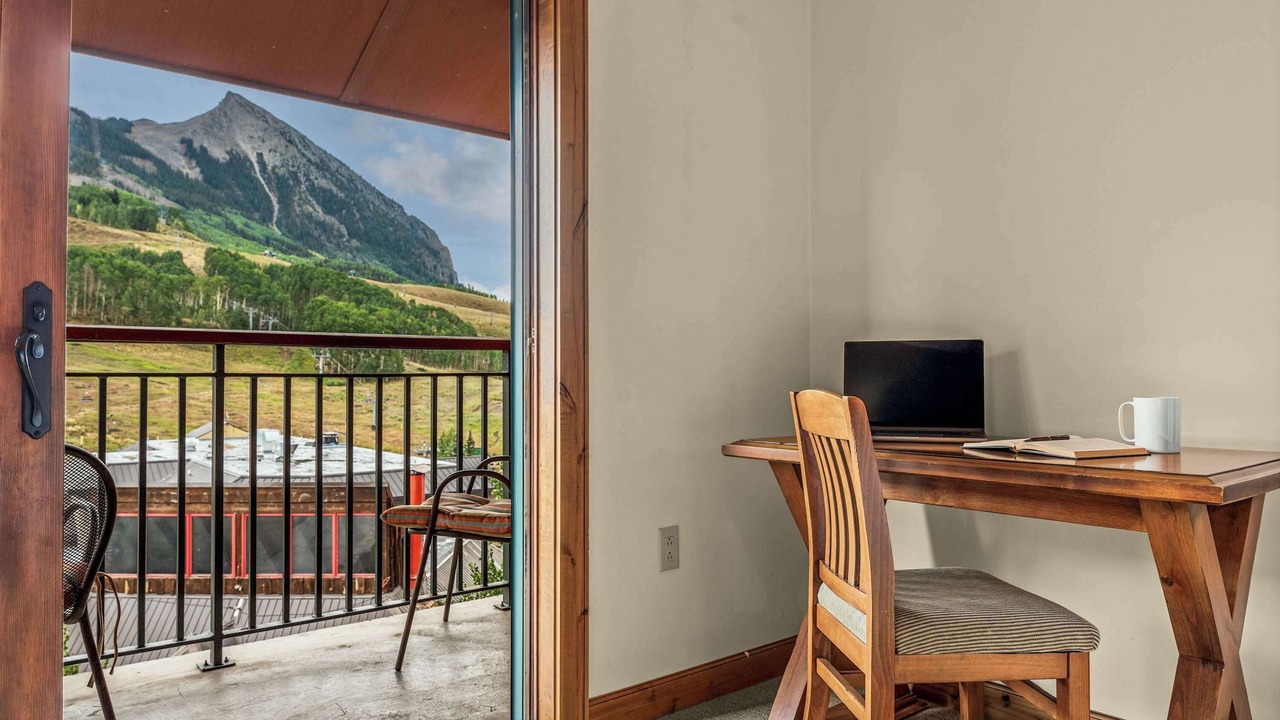 Photo of Patio Balcony in Mount Crested Butte