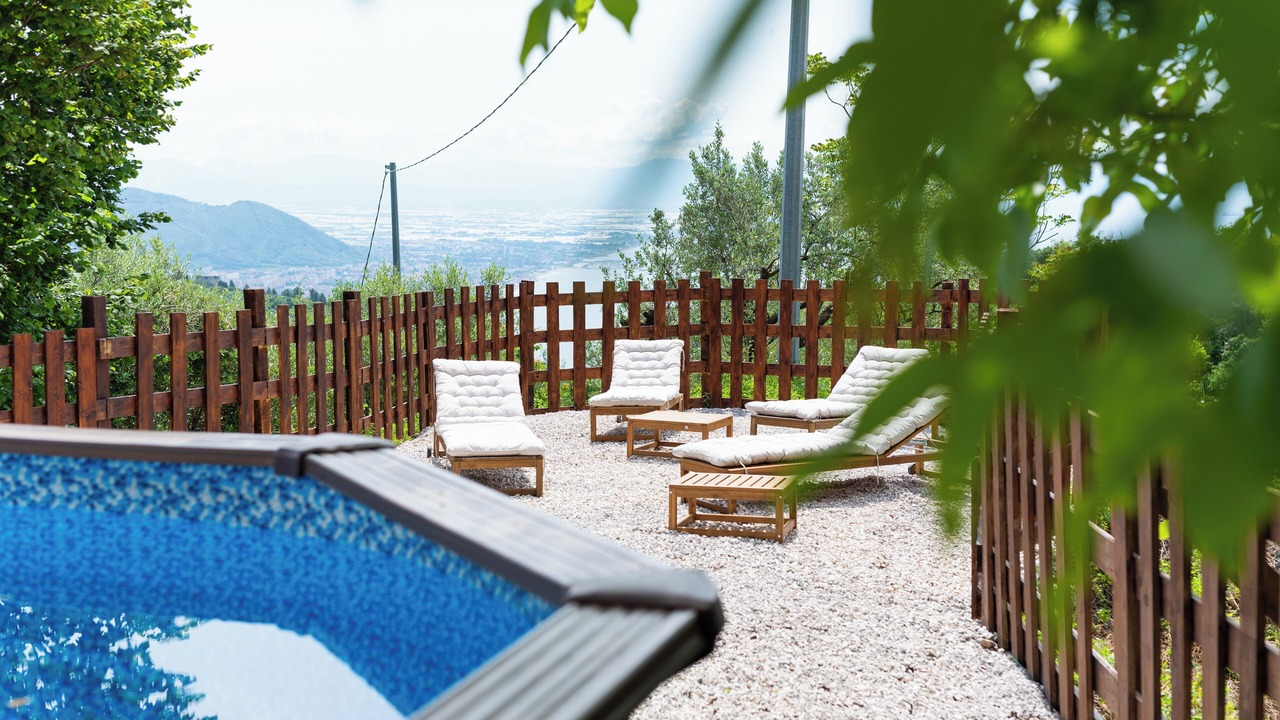 Photo of Outdoor in Marini
