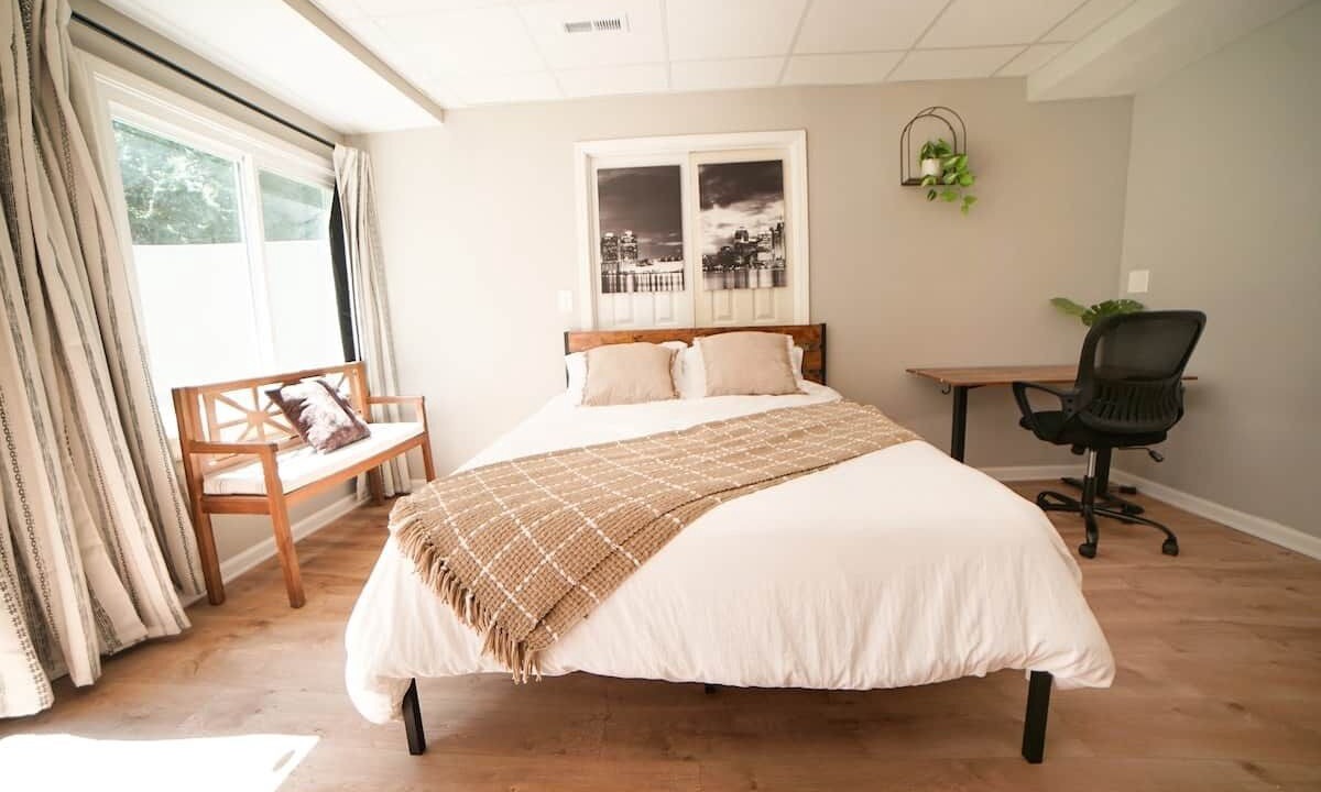 Photo of Bedroom in Lawrenceville