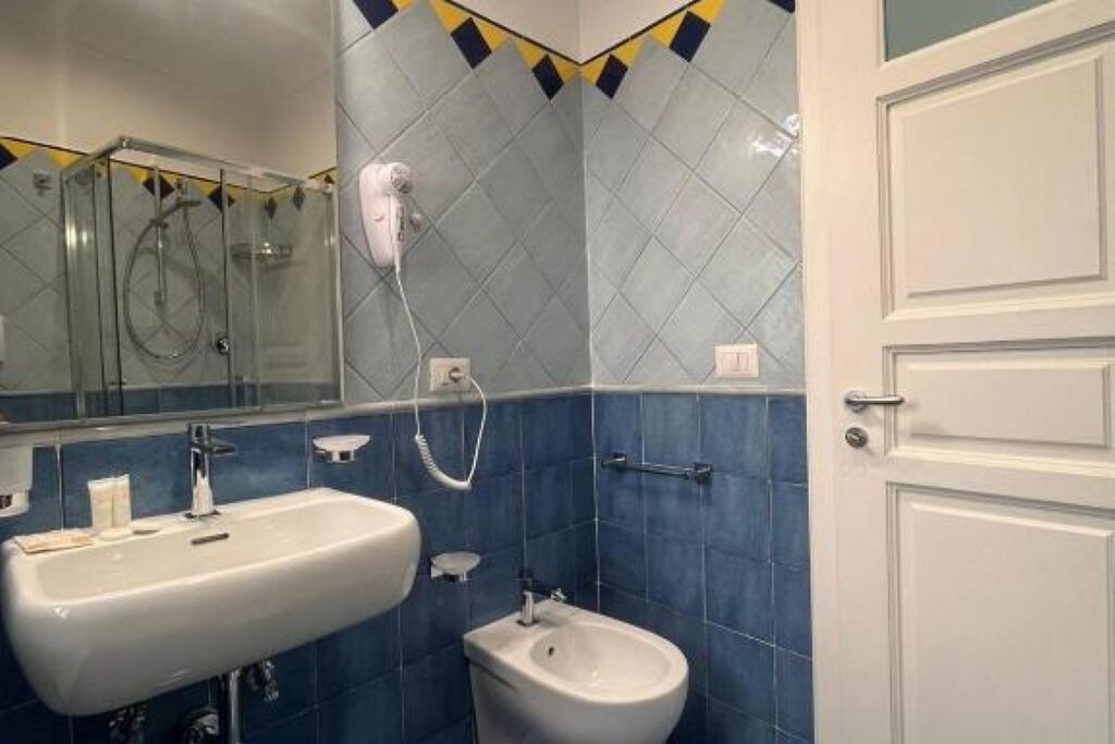 Photo of Bathroom in Castiglione