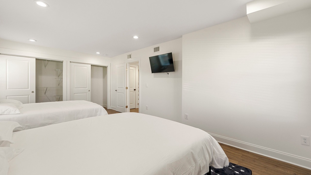Photo of Bedroom in Lawrenceville