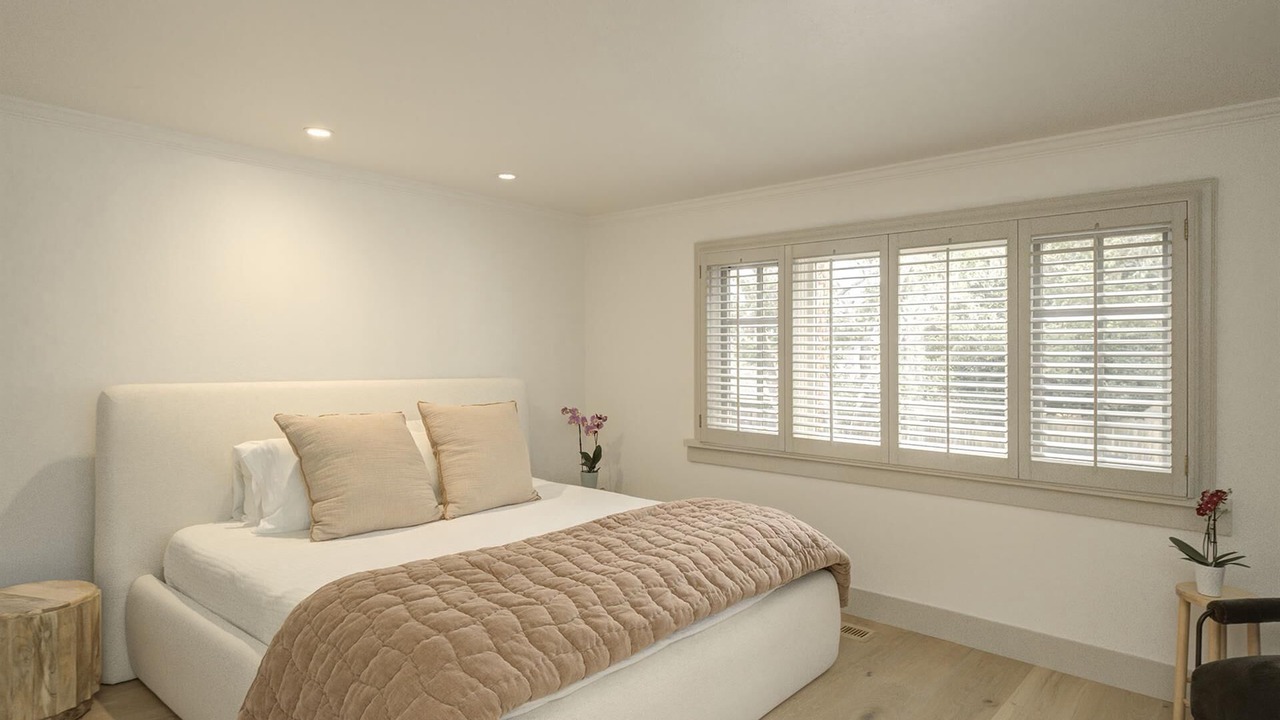 Photo of Bedroom in Del Monte Forest