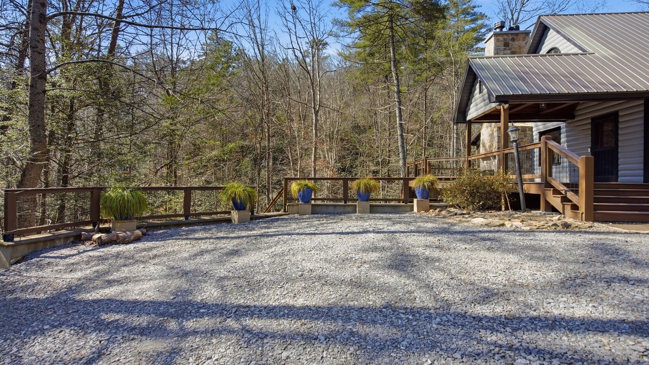 Photo of Outdoor in Foxfire Estates
