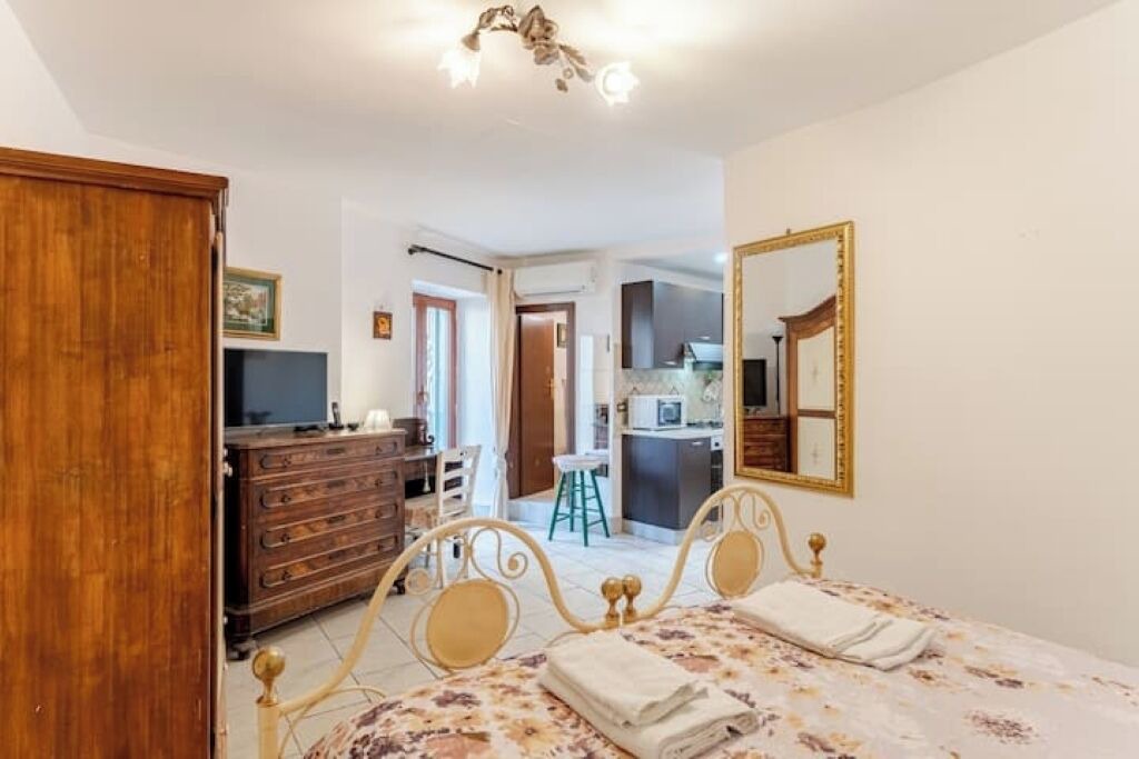 Photo of Bedroom in Vomero
