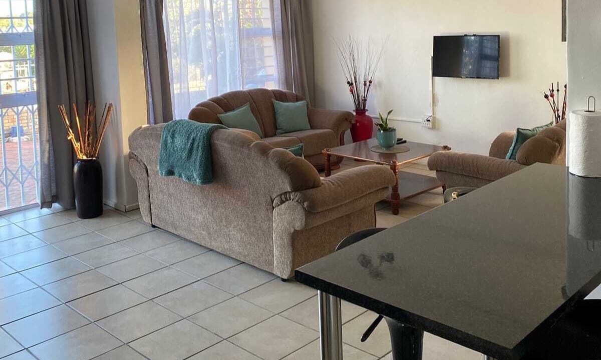 Photo of Livingroom in Port Elizabeth