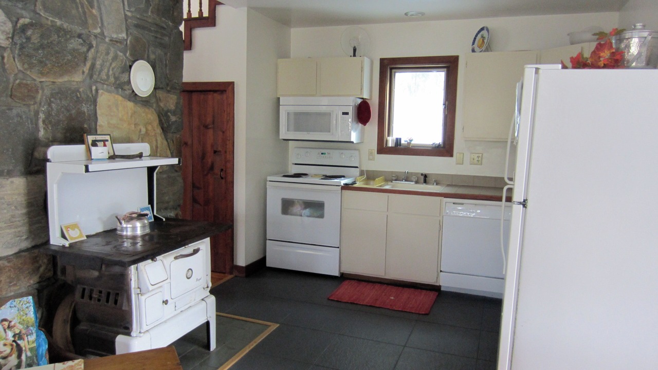 Photo of Kitchen in Plumtree