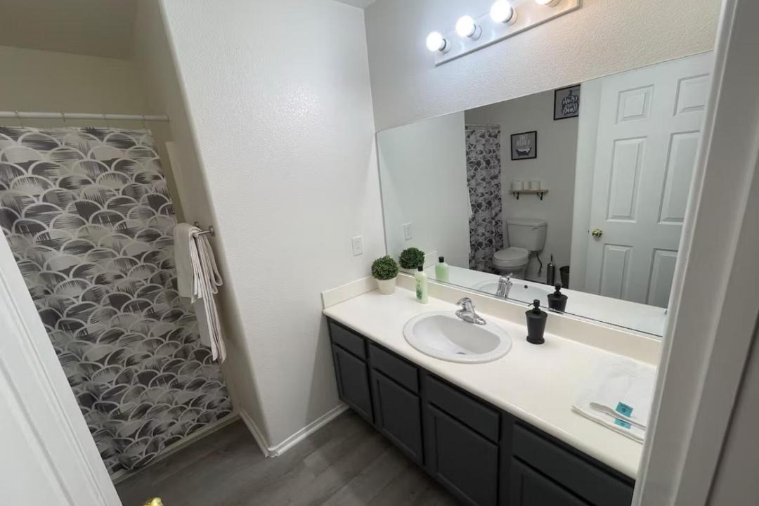 Photo of Bathroom in Sunrise Manor