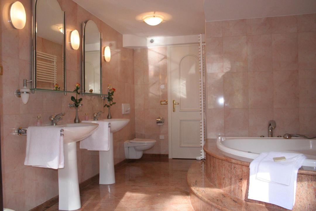 Photo of Bathroom in Ukanc