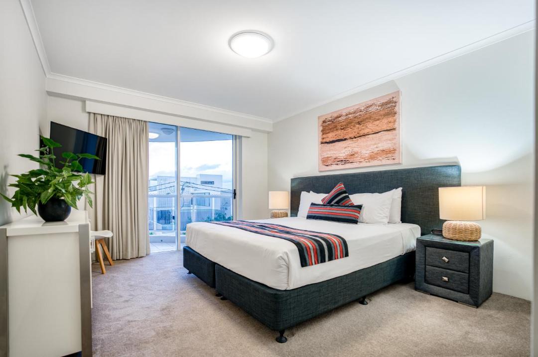 Photo of Bedroom in Main Beach