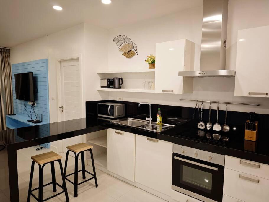 Photo of Kitchen in Karon